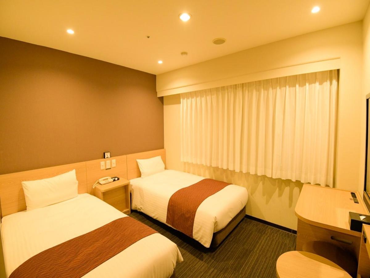 Via Inn Shin Osaka West Exterior foto
